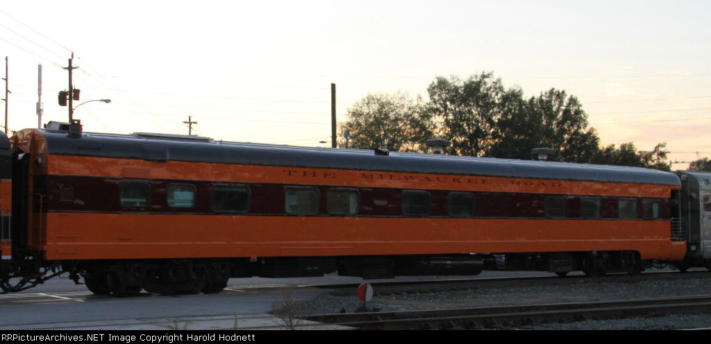 Private passenger car on AAPRCO special train 956